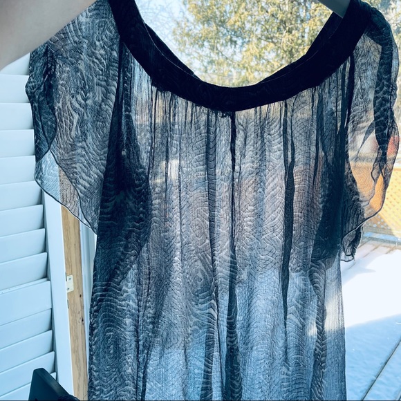 TAHARI Sheer silk blouse - Picture 3 of 8